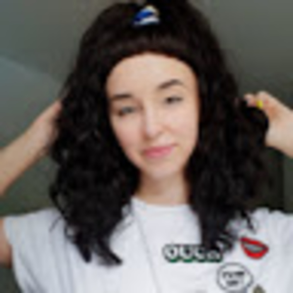 Meet your Posher, Andrea